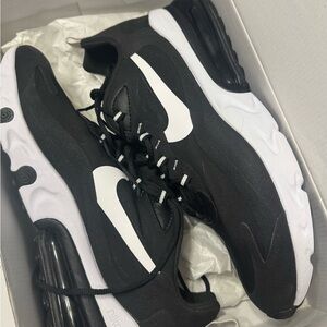 Nike Air Max 270 React